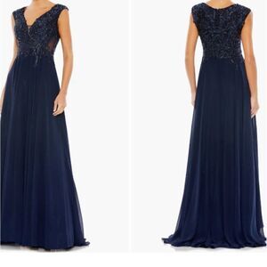 Mac Duggal 20264 Appliquéd Cap Sleeve Embellished Bodice Navy Flowy 16 NEW $598
